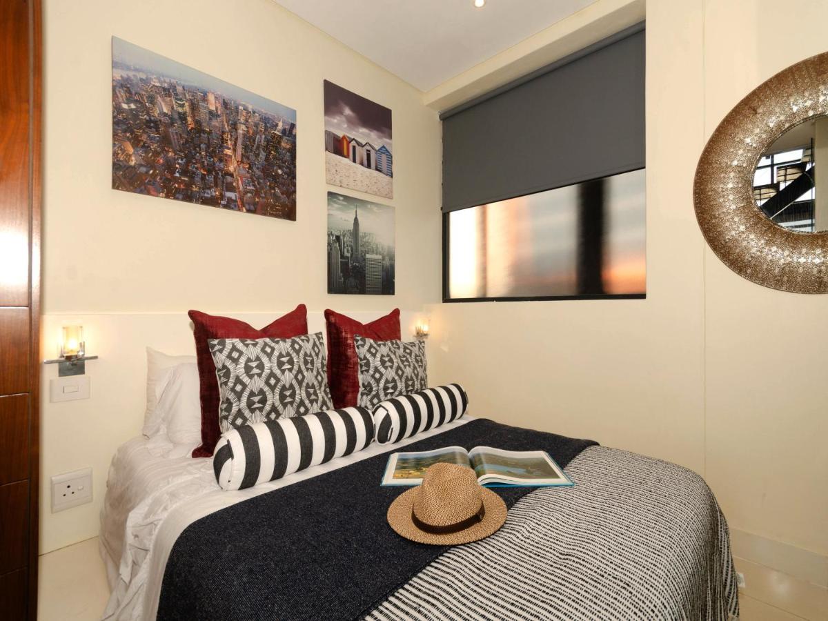 Quayside Waterfront Apartment เดอร์บัน ภายนอก รูปภาพ