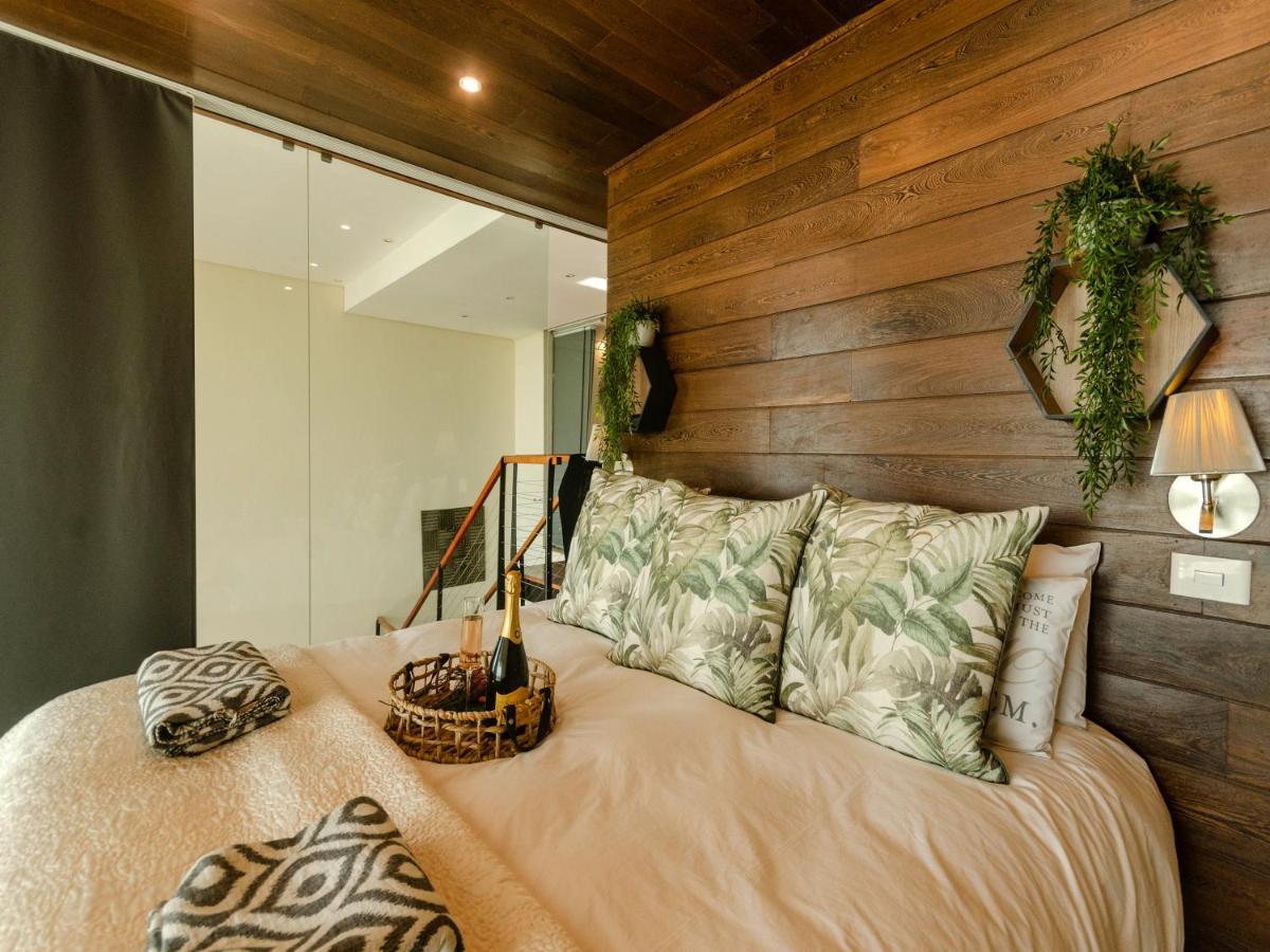 Quayside Waterfront Apartment เดอร์บัน ภายนอก รูปภาพ