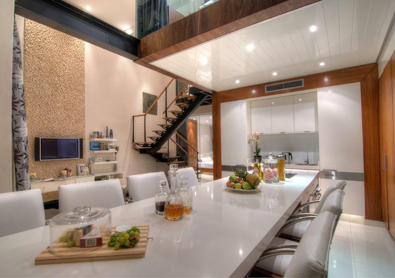 Quayside Waterfront Apartment เดอร์บัน ภายนอก รูปภาพ